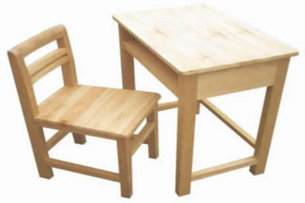 实木课桌椅价格