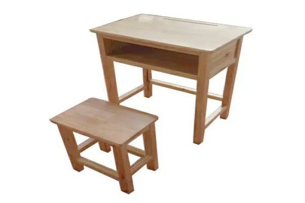 石河子实木课桌椅